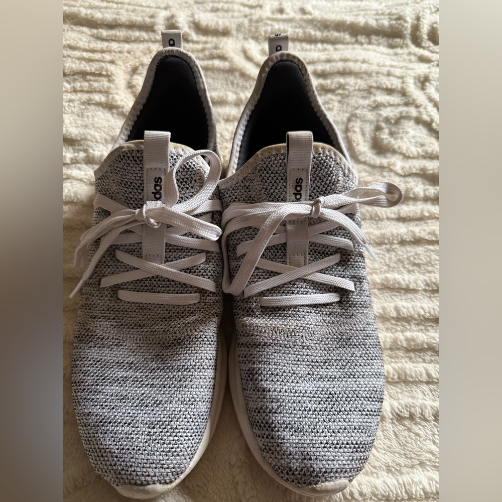 Adidas Women’s Cloudfoam Comfort Knit Gray Sneakers